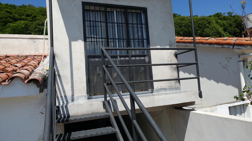 Apartamento Los Gladiolos Salta Exterior foto